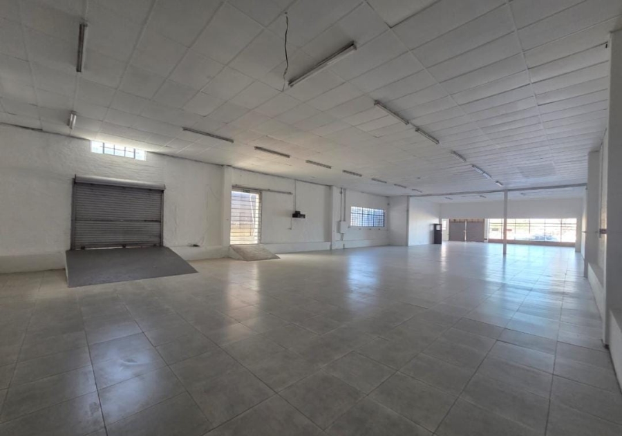 To Let Commercial Property for Rent in Oudtshoorn Central Western Cape